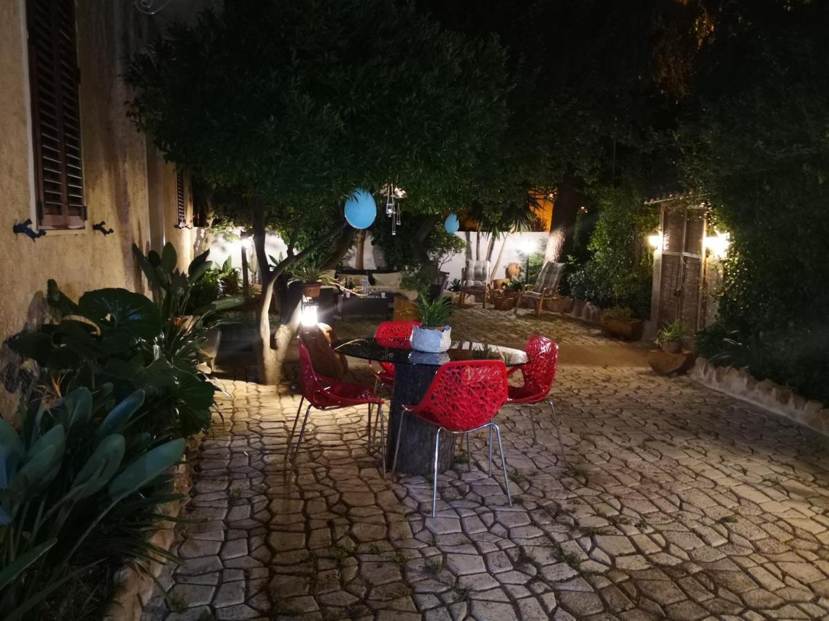 Zia Chiarina Bed & Breakfast San Nicolo Gerrei Dış mekan fotoğraf