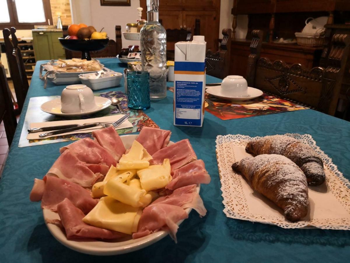 Zia Chiarina Bed & Breakfast San Nicolo Gerrei Dış mekan fotoğraf